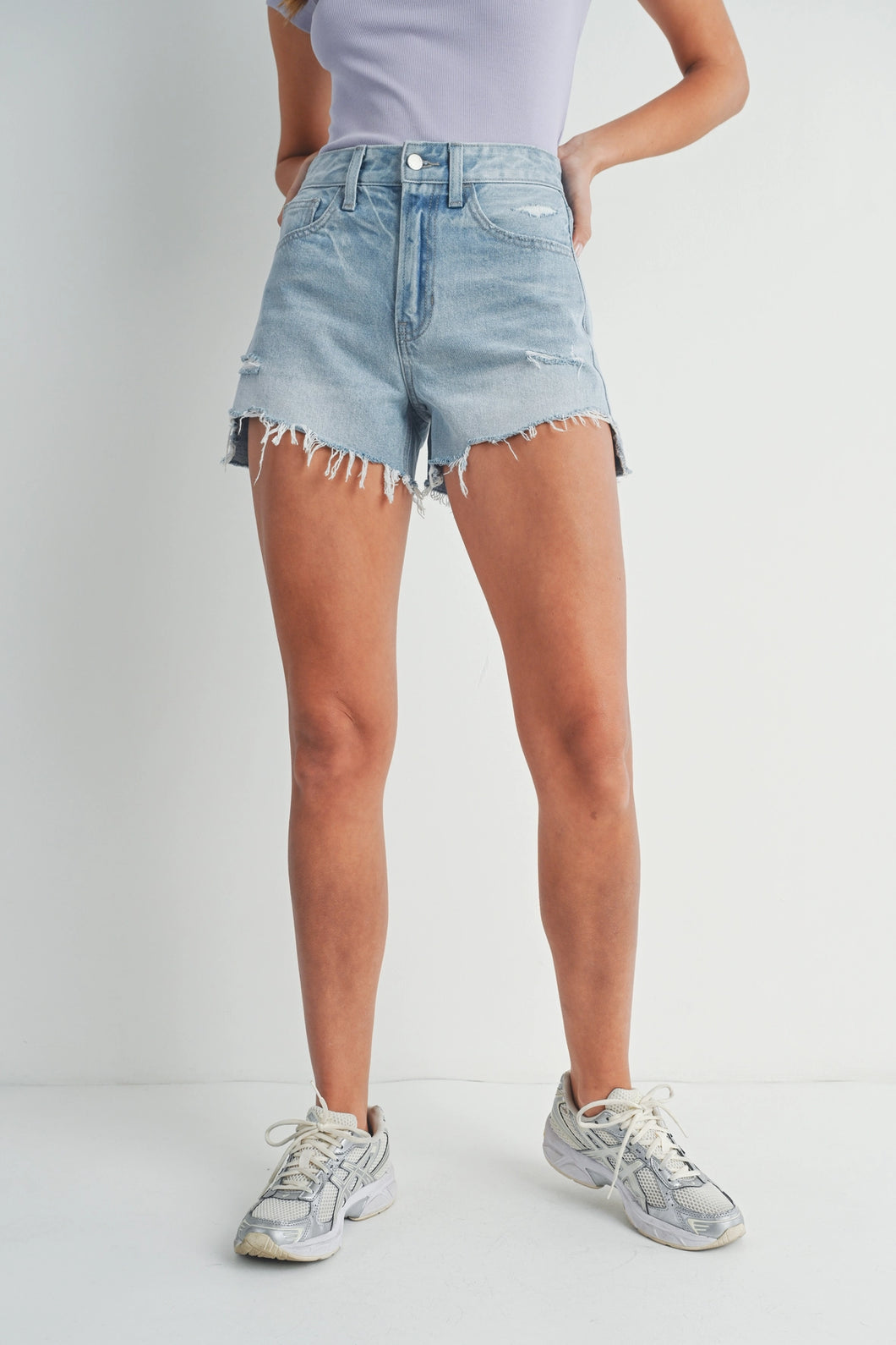 Vintage Fray Hem Shorts - Light Denim