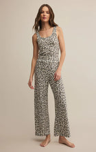 Load image into Gallery viewer, Luxe Leopard Tank - Leopard Print on Champagne
