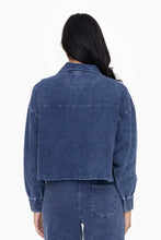 Load image into Gallery viewer, Boxy MIneral Wash Cropped Jacket
