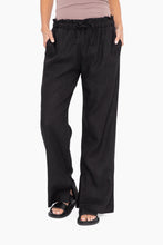 Load image into Gallery viewer, Wide Leg Resort Radiance Pant - Black
