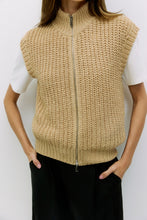 Load image into Gallery viewer, Reagan Sweater Vest - Khaki
