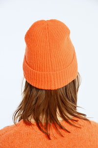 Rib Cuffed Knit Beanie

Lili Sidonio brand patch

Orange or Navy