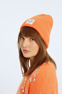 Rib Cuffed Knit Beanie

Lili Sidonio brand patch

Orange or Navy