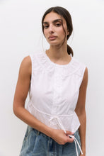 Load image into Gallery viewer, Margo Top - White - Style Number: TAR0580
