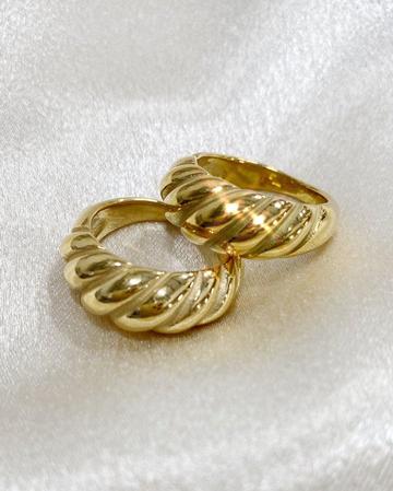 Aiden Twist Ring Gold Plated over sterling silver