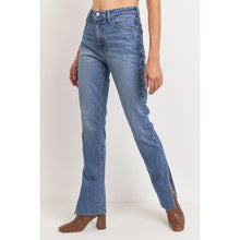 Load image into Gallery viewer, HR SIde Slit Slim Straight Jeans  Medium Wash
