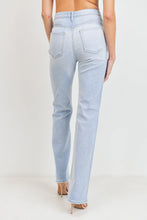 Load image into Gallery viewer, HR Button Up Skinny Jeans  Light Wash
